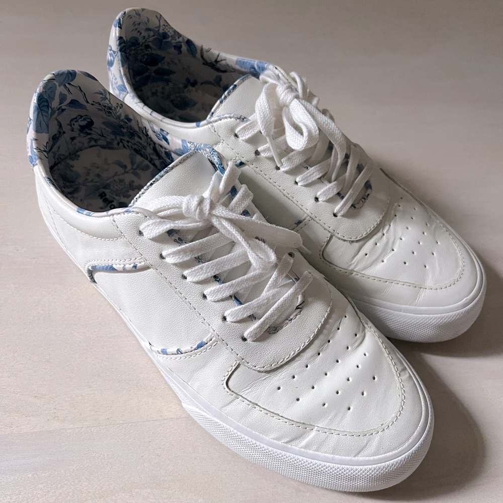 Reformation Harlow white leather blue toile print sneakers, size 9